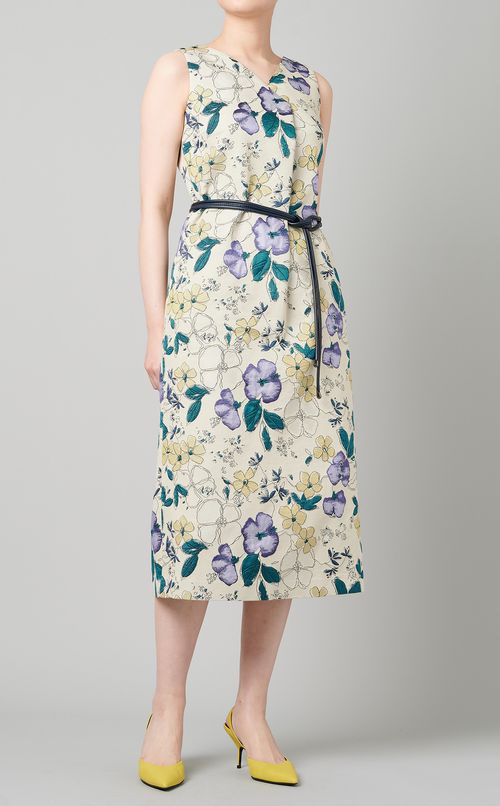 ベルト付フラワーモチーフワンピース