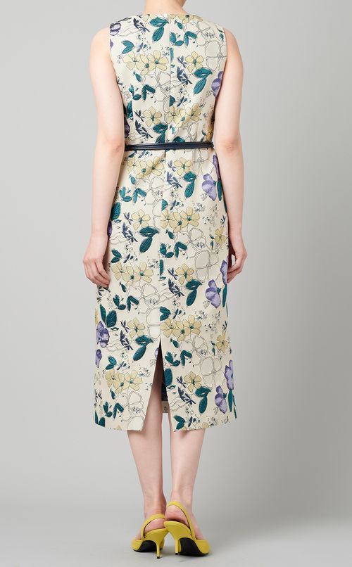 ベルト付フラワーモチーフワンピース