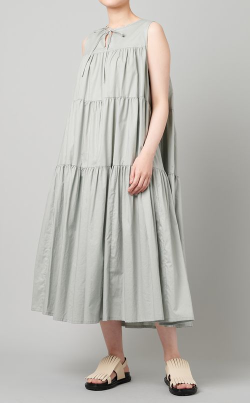 ティアードノースリーブワンピース