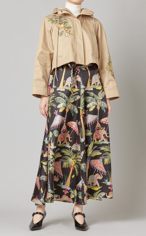 フラワー刺繍パーカージャケット