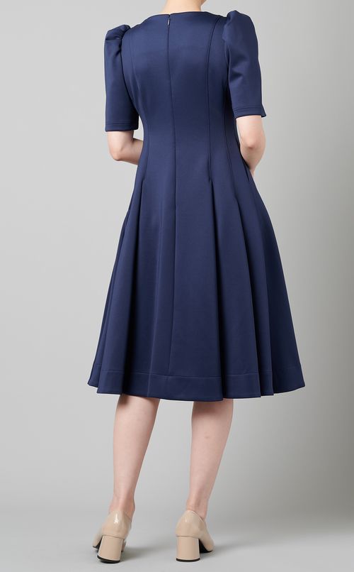 パワーショルダーワンピース