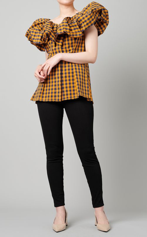 ラッフルスリムブラウス