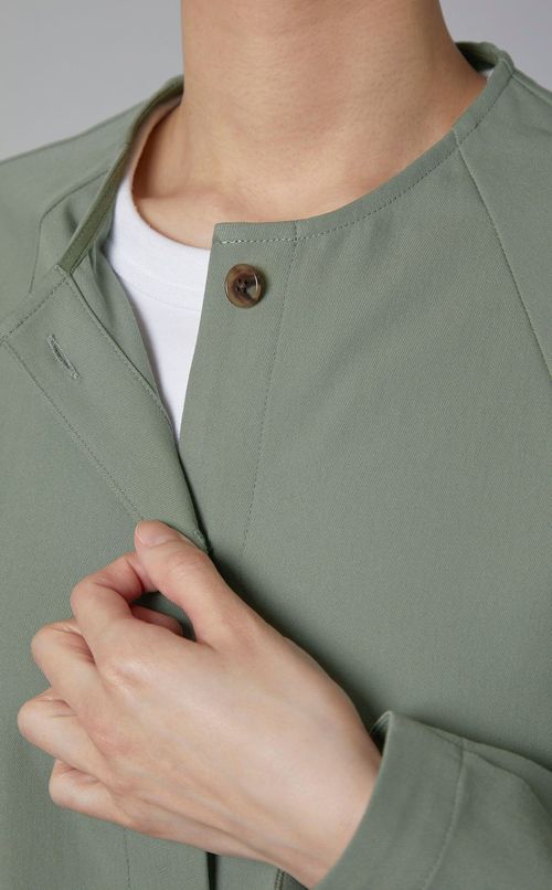 ストレッチノーカラージャケット