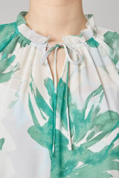 フラワーモチーフシフォンワンピース