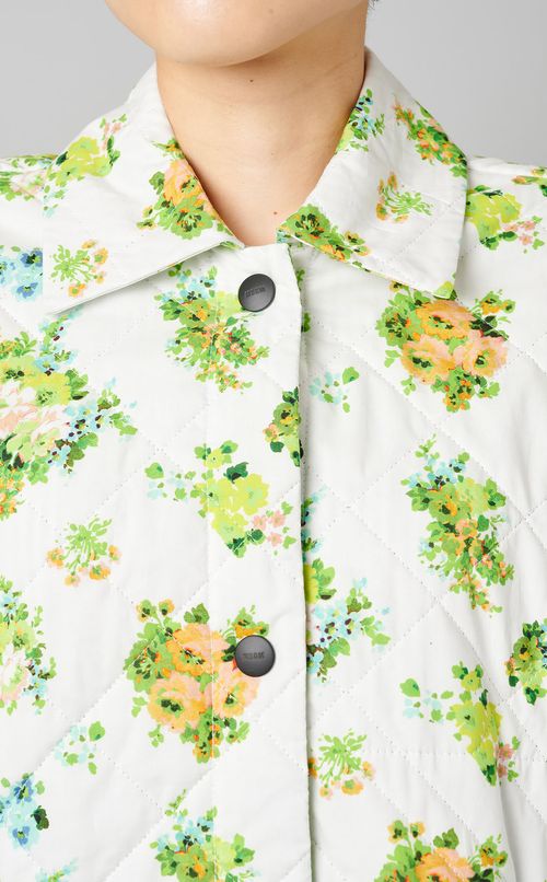 フラワープリントキルティングシャツ