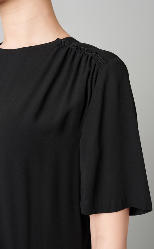 ショルダーギャザーロングワンピース