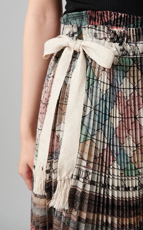 レイヤードプリーツスカート