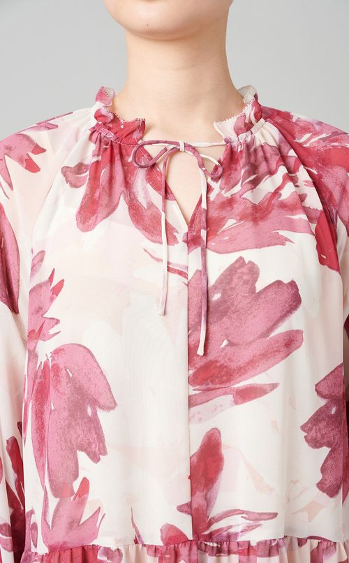 フラワーモチーフシフォンワンピース