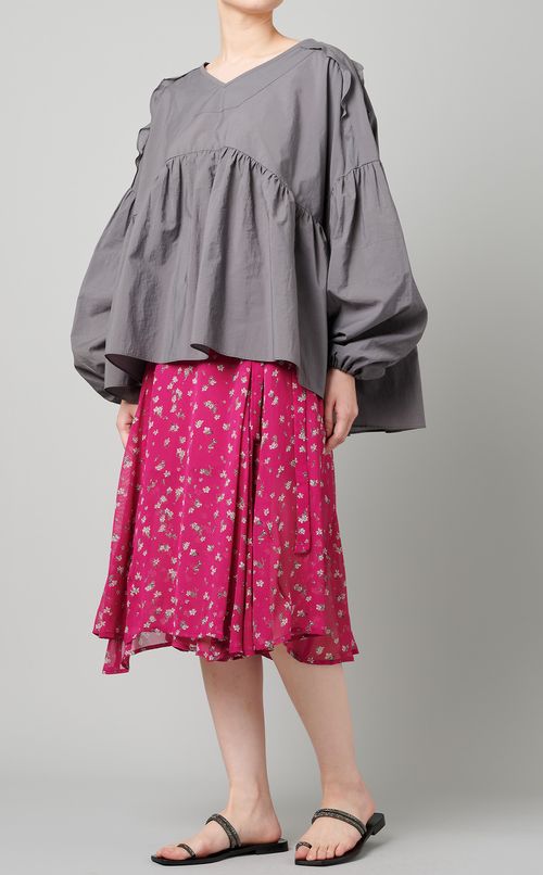 コットン混Vネックブラウス