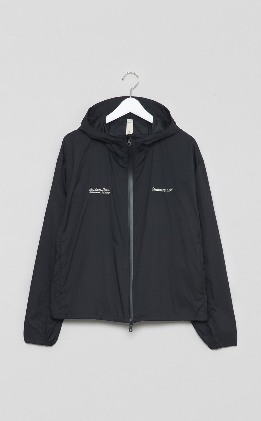 オーディナリーシティジョガーブルゾン