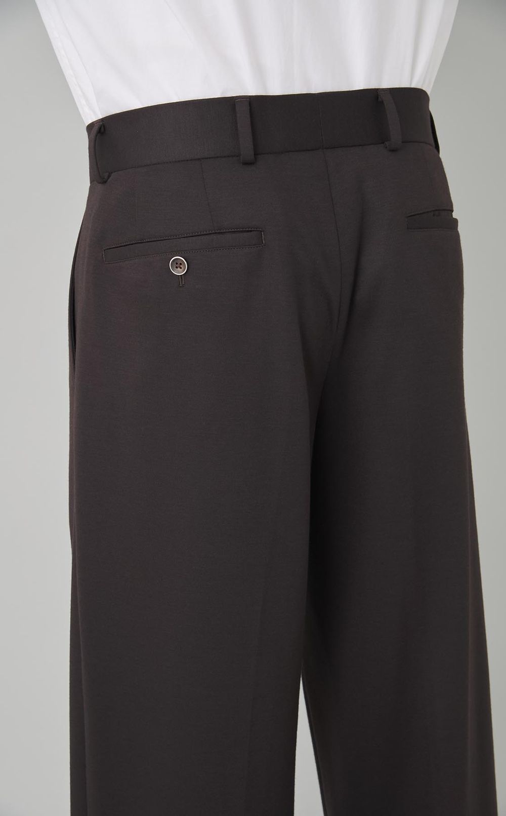 モクロディワイドテーパードパンツ