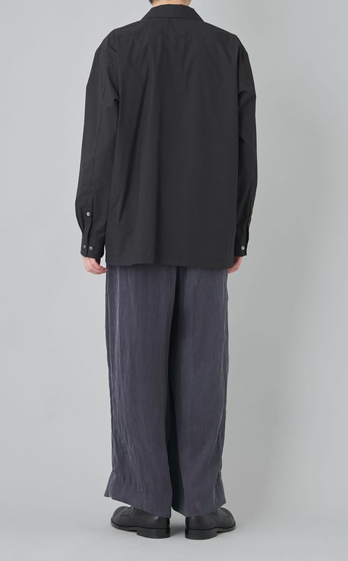 インサイドアウトシャツ