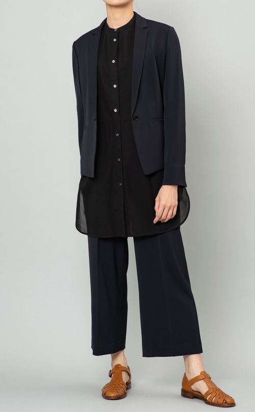 ストレッチテーラードジャケット