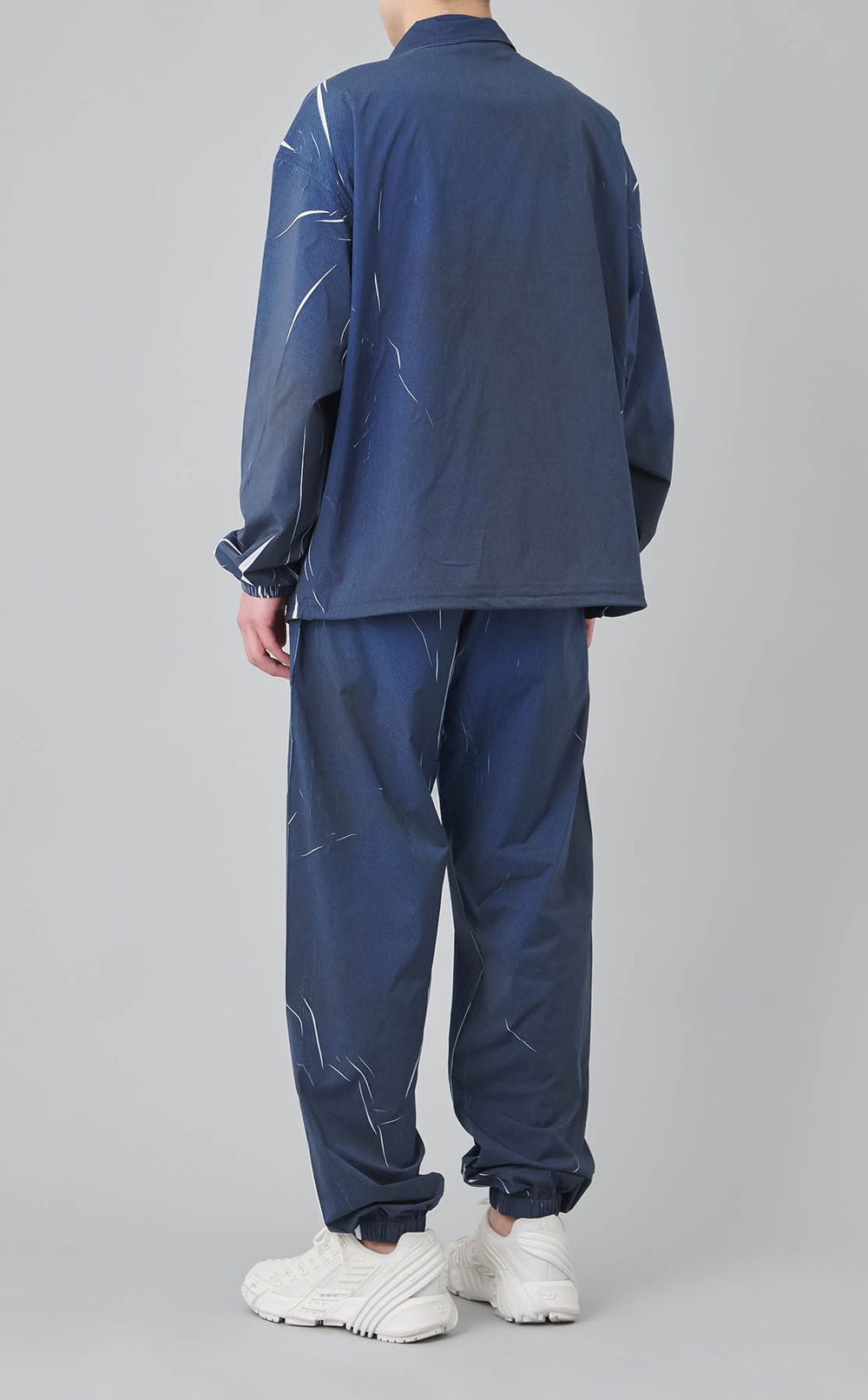 プリンテッドナイロンパンツ