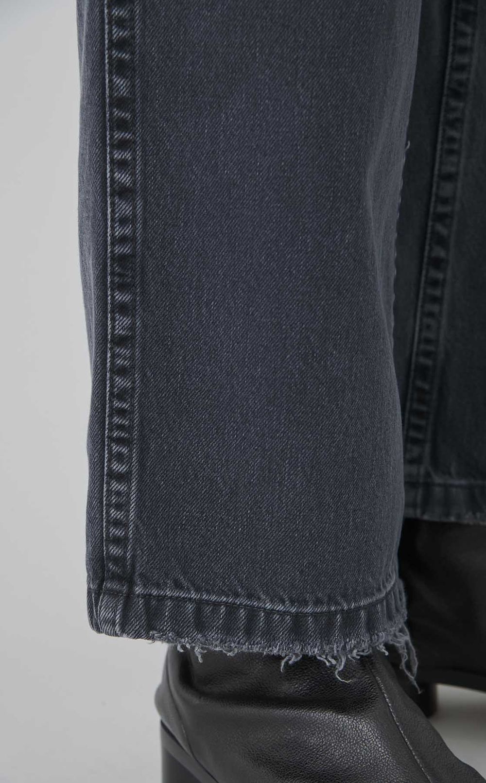 クロップド5ポケットデニムパンツ