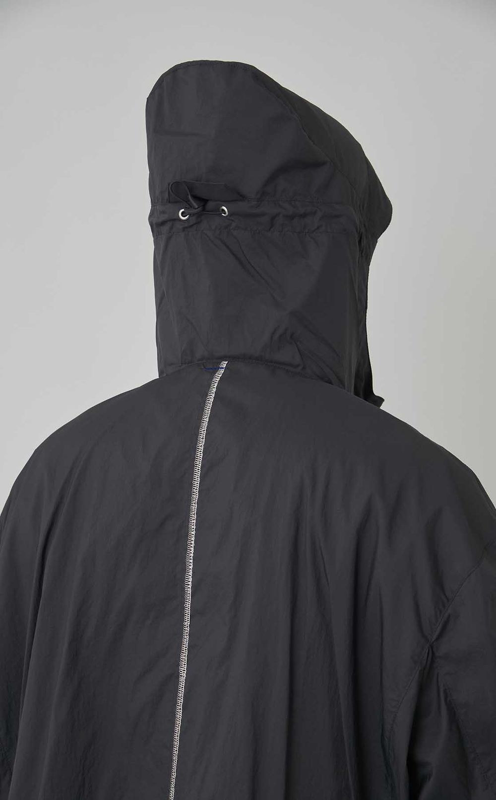 オーディナリーシティジョガーブルゾン