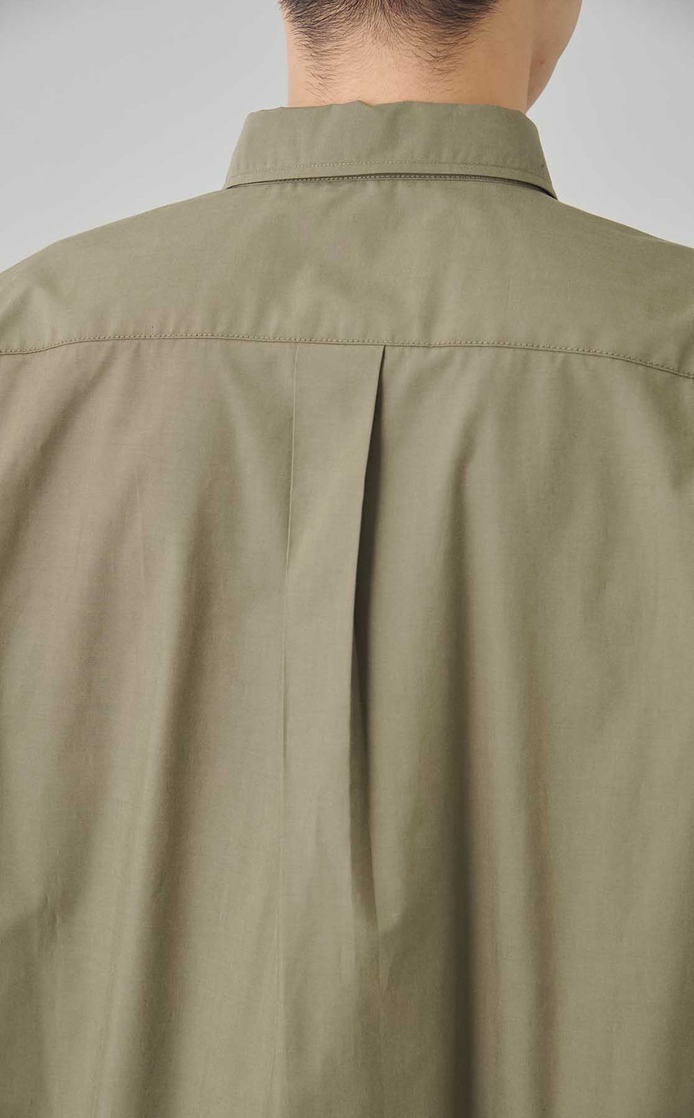 フロッグボタンシャツ