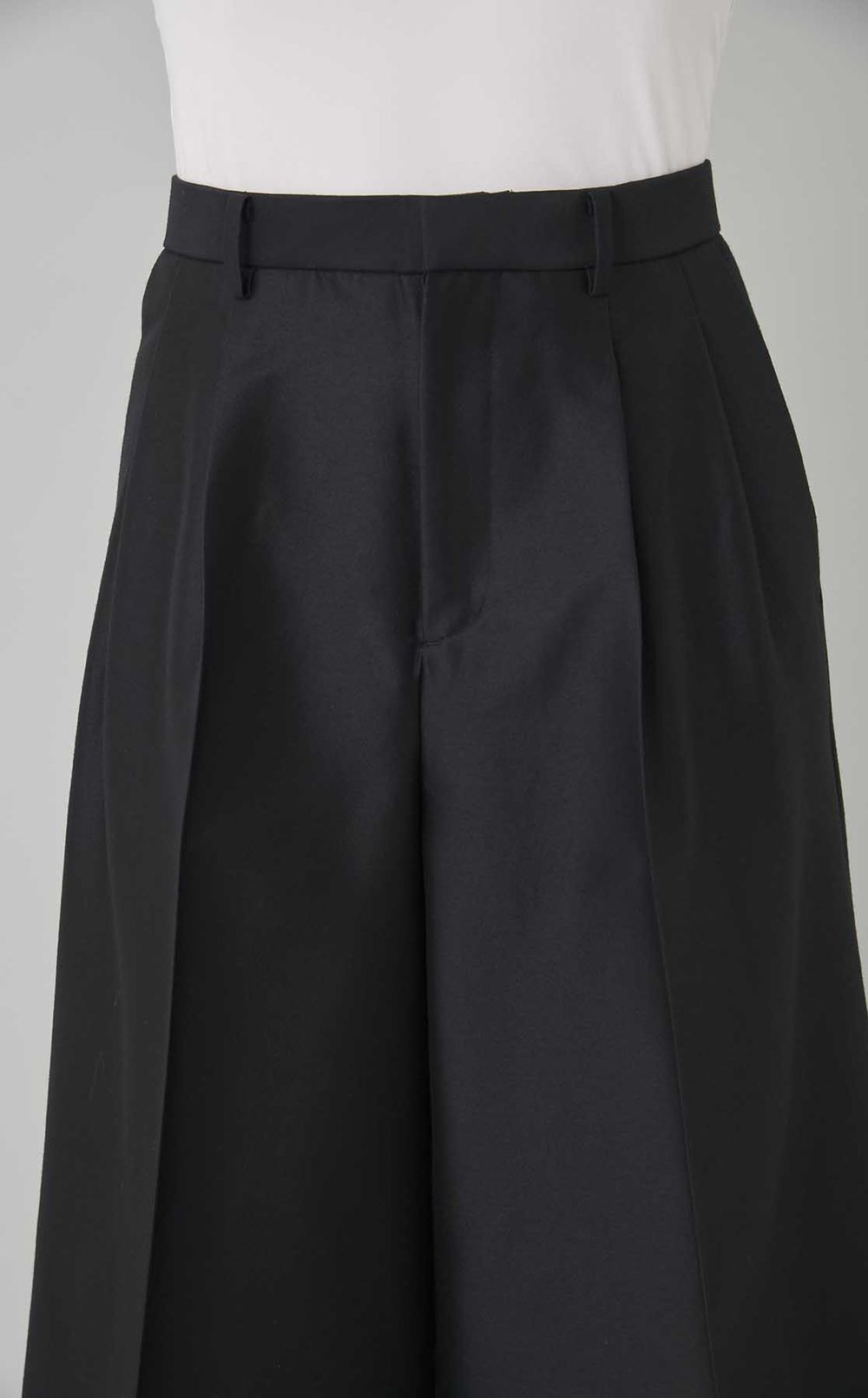 ワイドスラックス