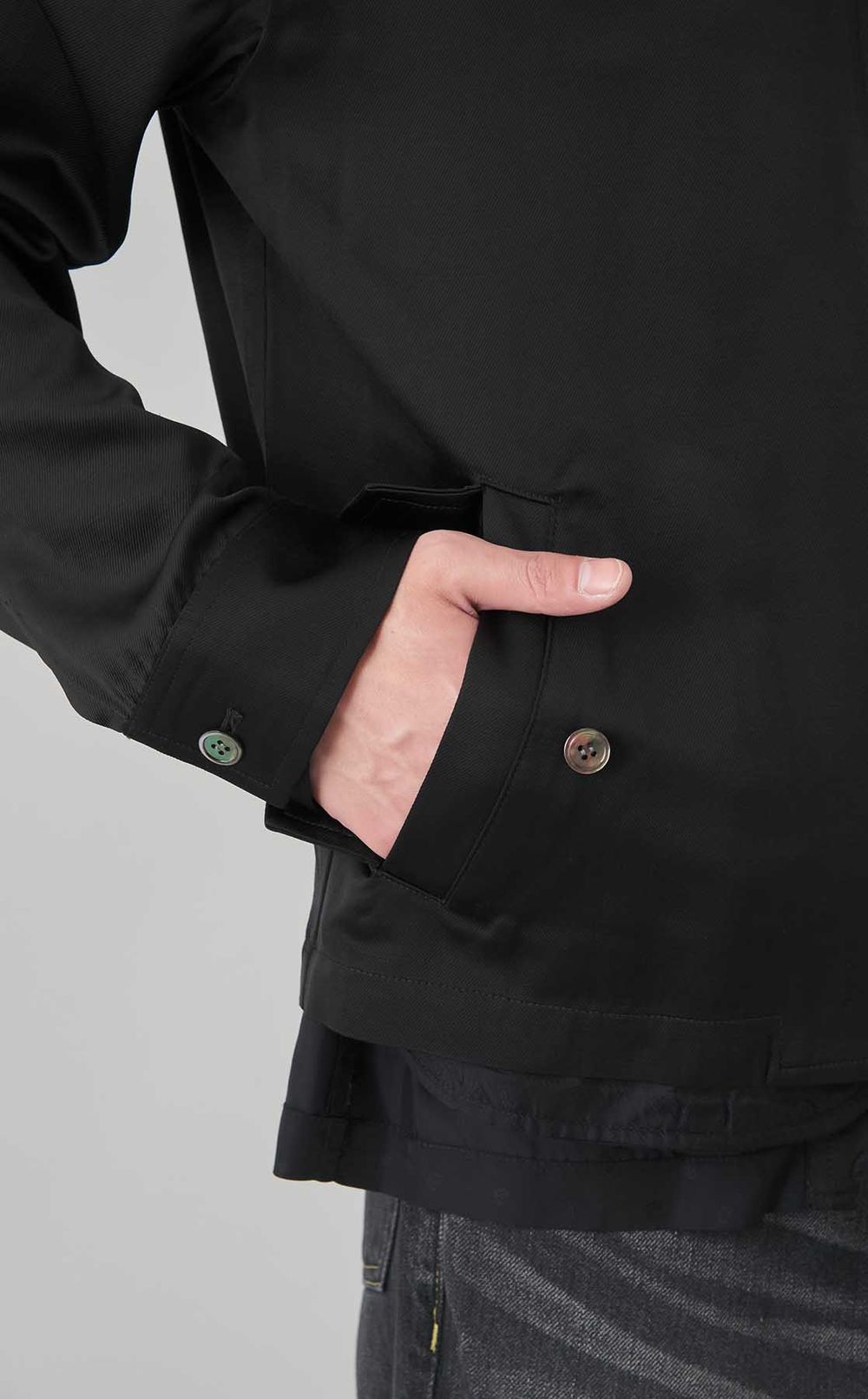 レイヤードリバーシブルブルゾン