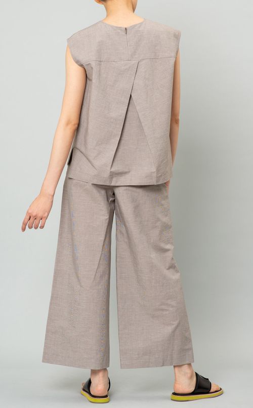 ワイドクロップドパンツ