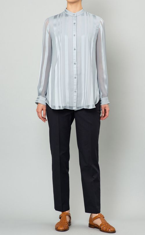 センタープレスクロップドパンツ