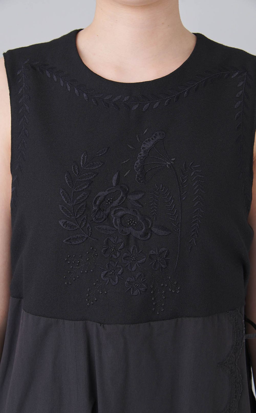 【roop】monotone layered dress