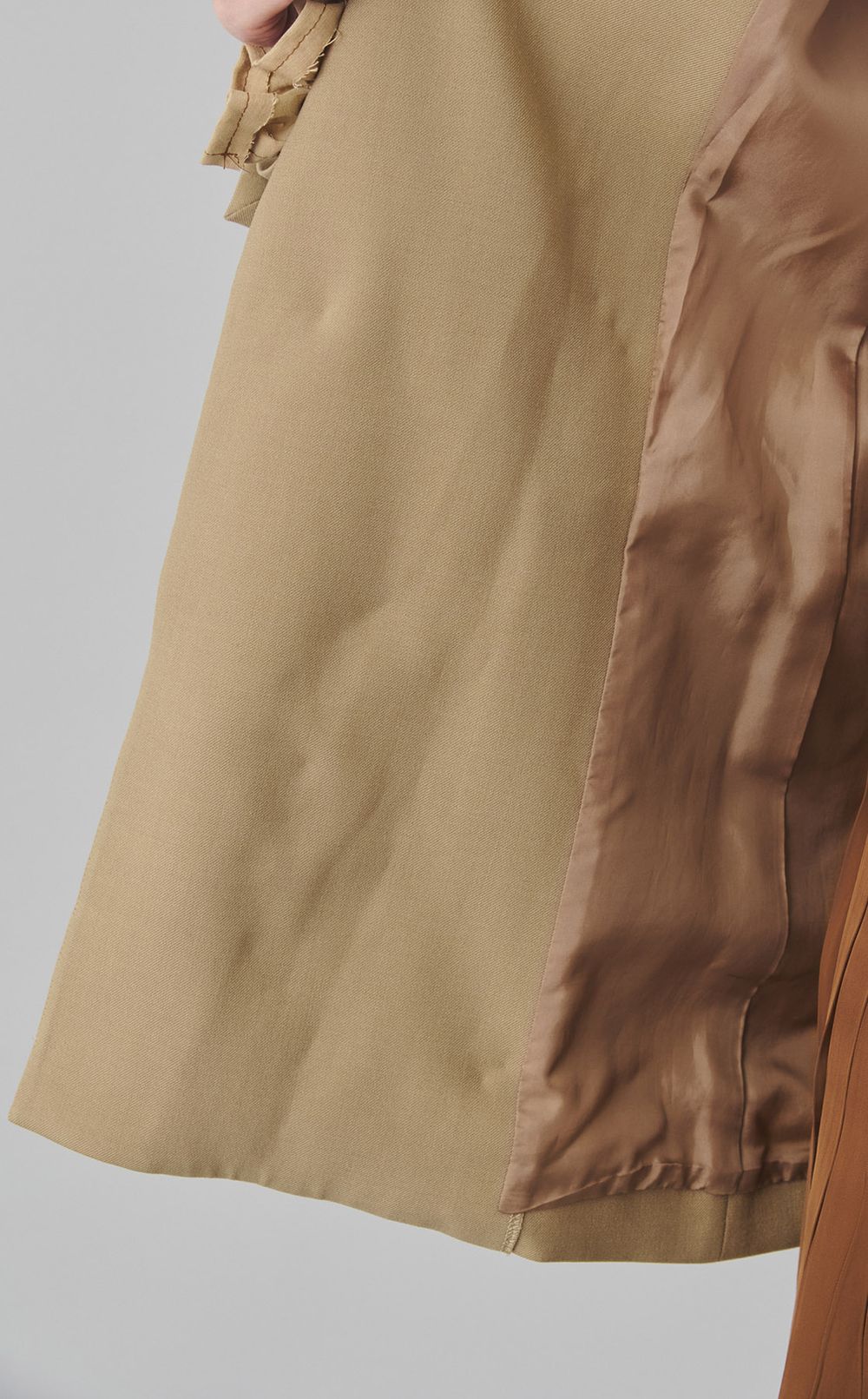 【roop】フリルジャケット