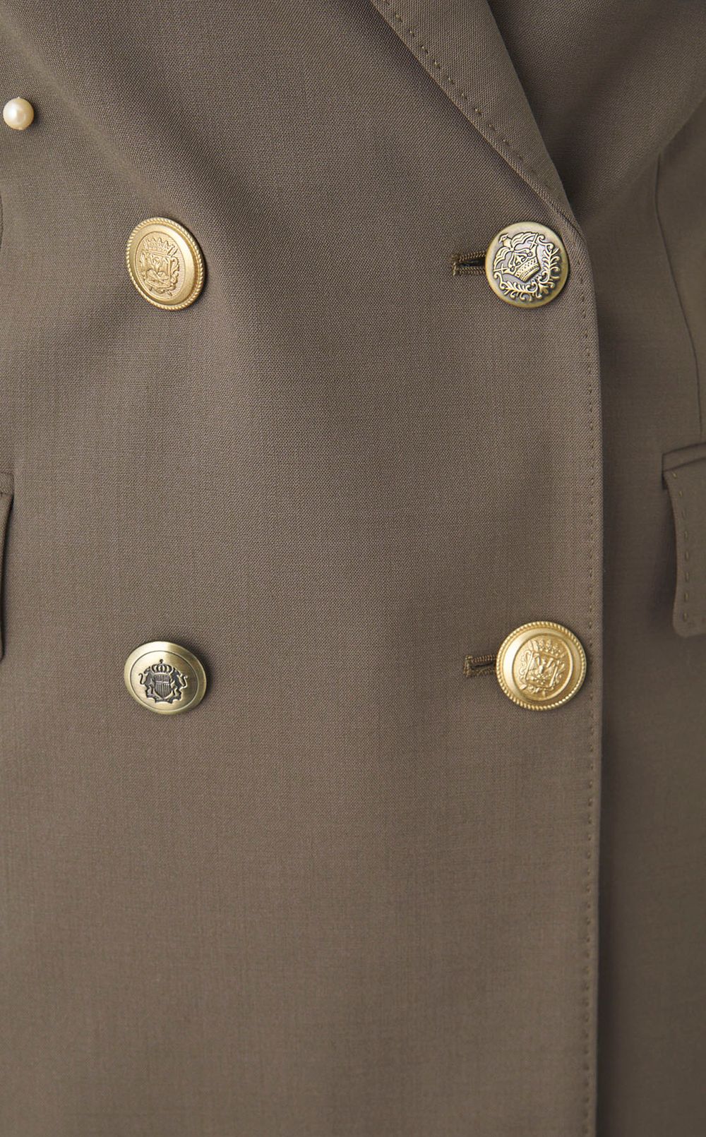 【roop】ビジューベスト