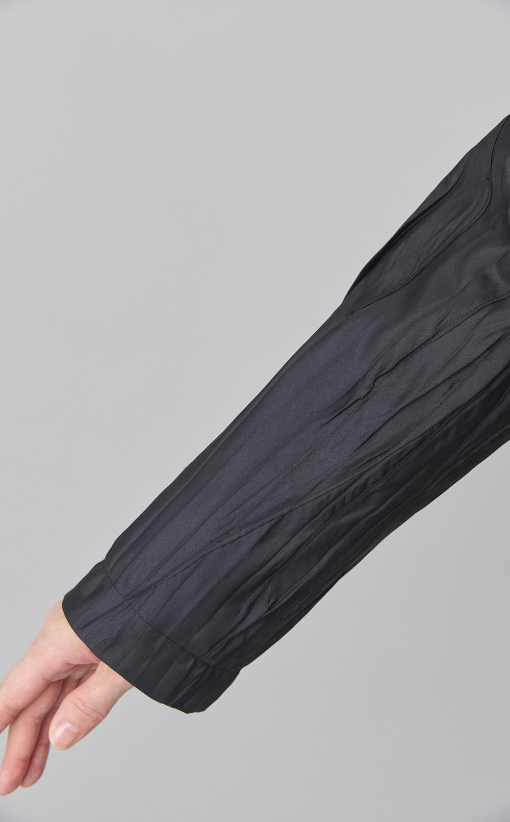 【roop】バタフライプリーツジャケット