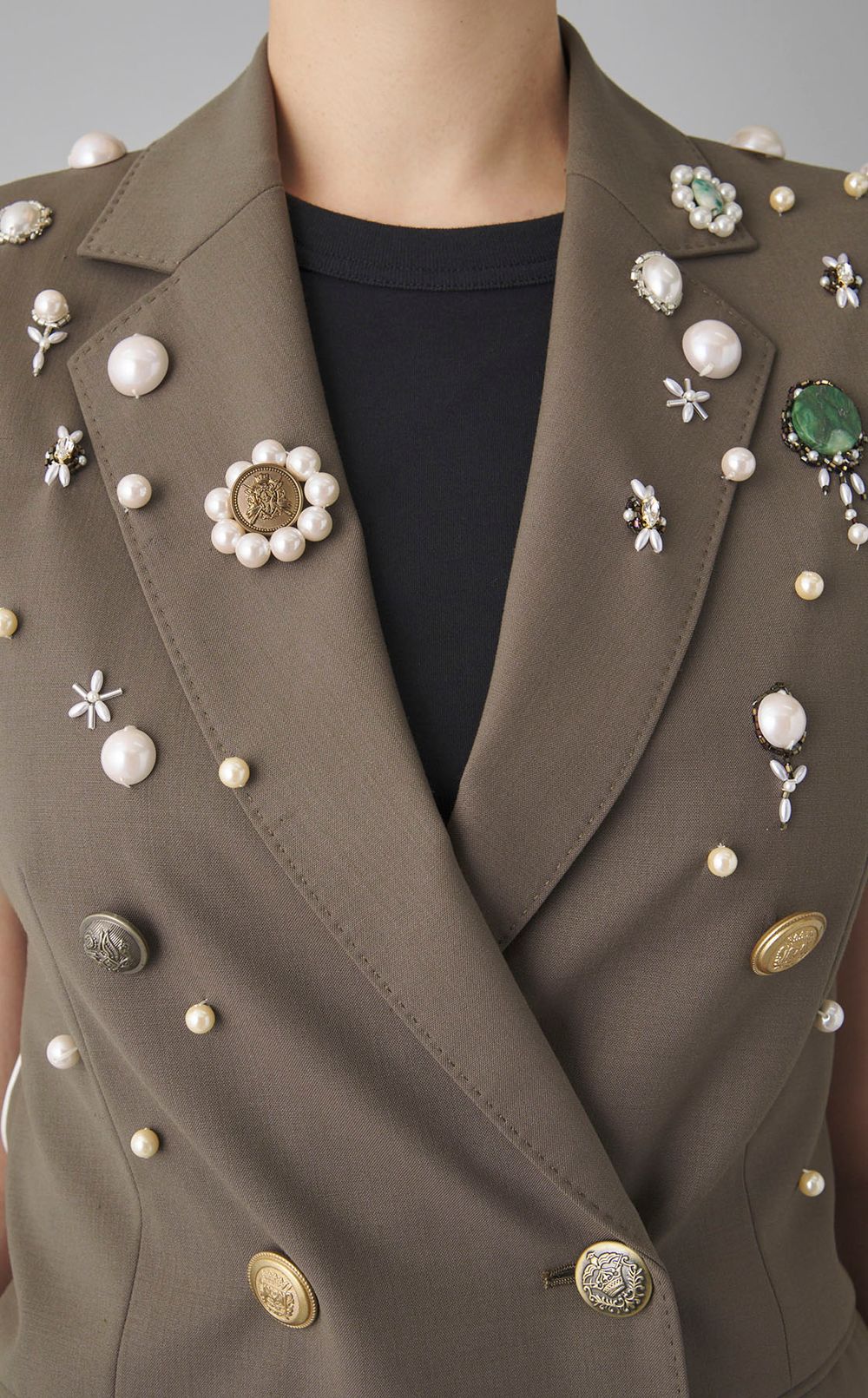 【roop】ビジューベスト