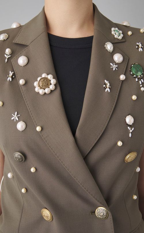 【roop】ビジューベスト