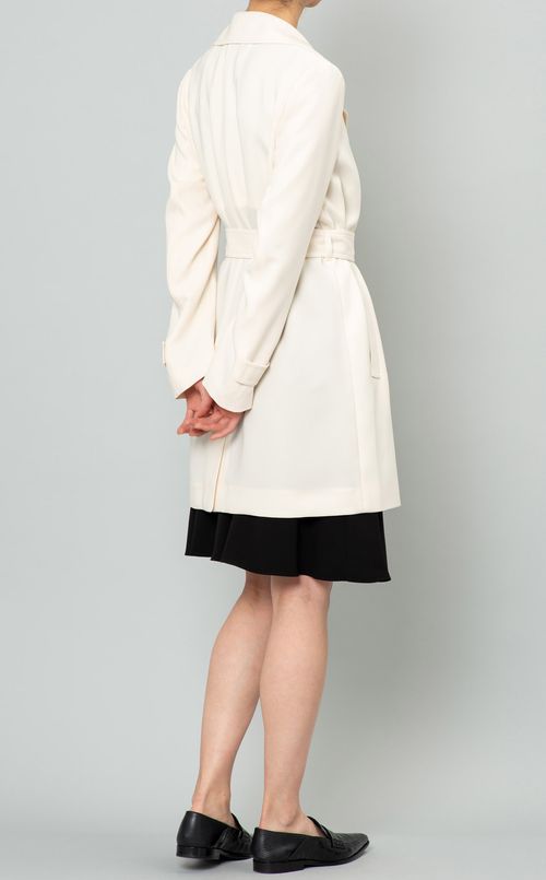 クレープショートトレンチコート