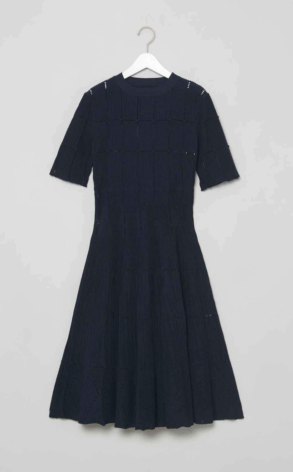 ダイヤヘムニットワンピース