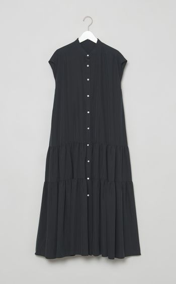 バンドカラーティアードワンピース