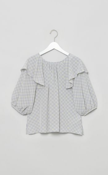 タイポグラフィフロンタブルブラウス