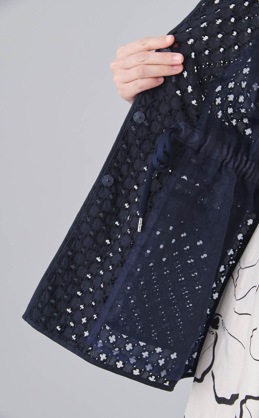 コットンフラワー刺繍ジャケット