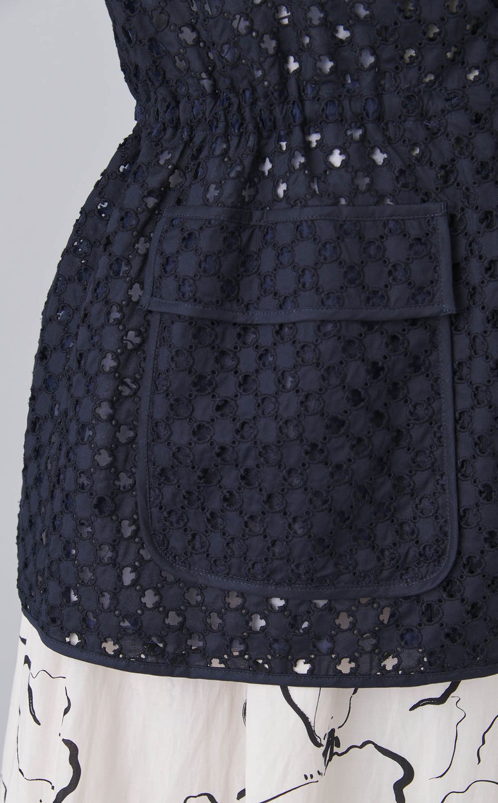 コットンフラワー刺繍ジャケット