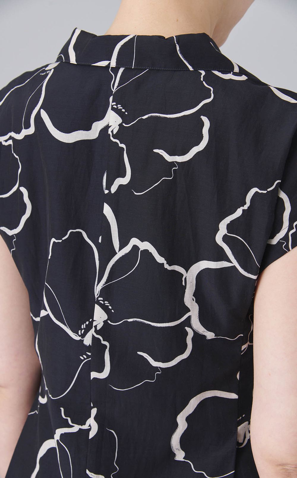 フラワープリントワンピース