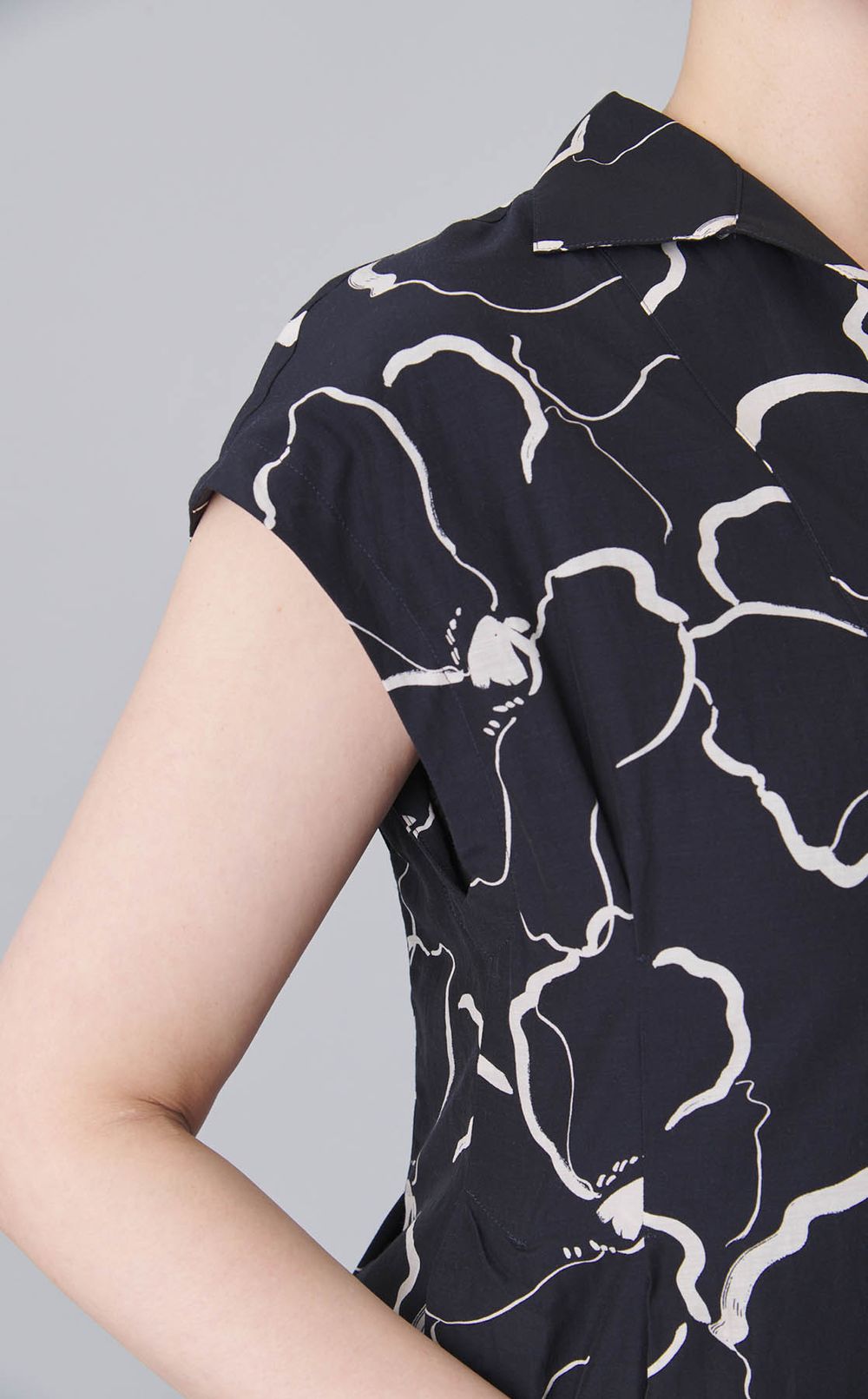 フラワープリントワンピース