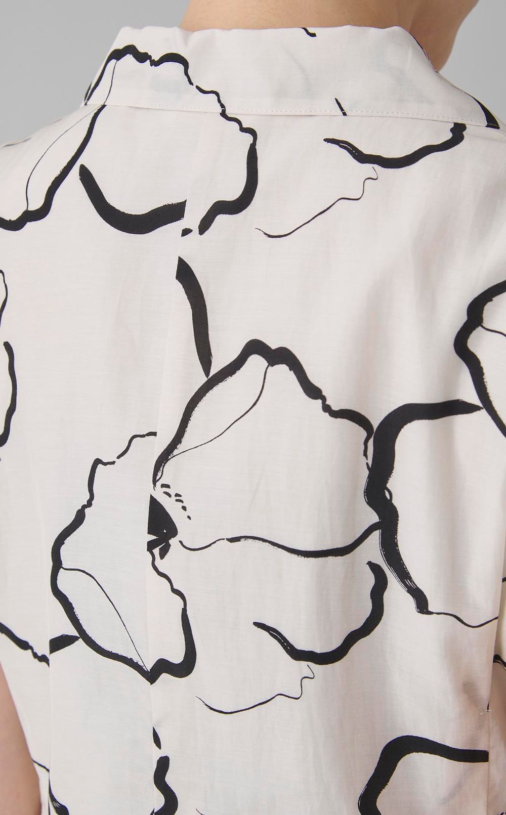 フラワープリントワンピース