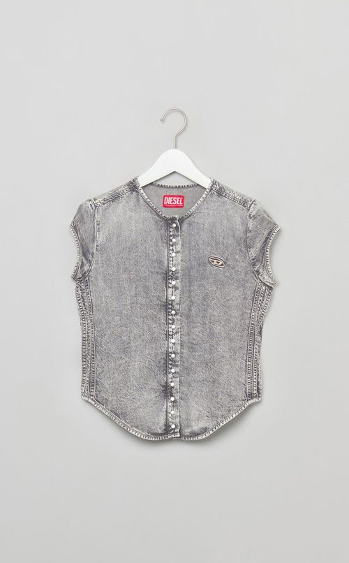 ウォッシュドデニムフレンチスリーブシャツ