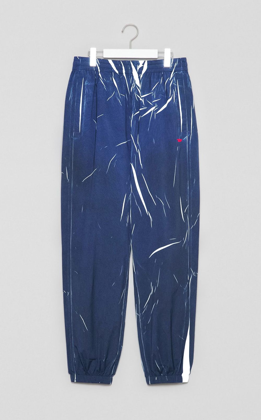 プリンテッドナイロンパンツ