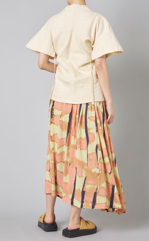 Vネックギャザースリーブトップス