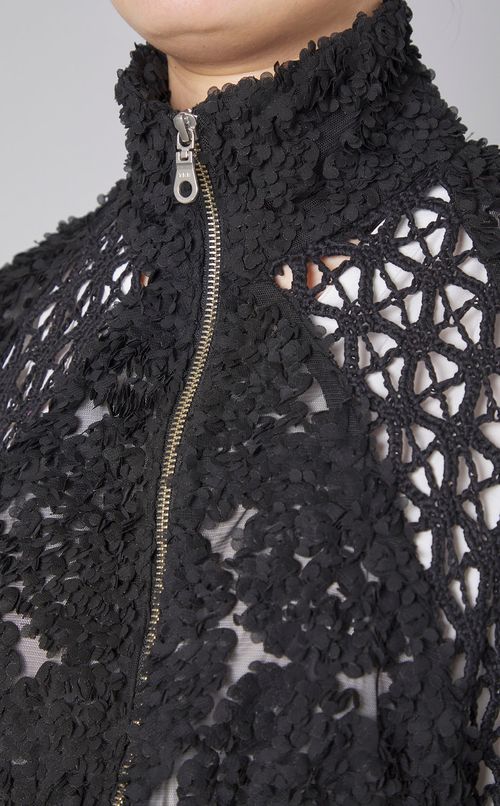 クロシェレースジップアップベスト