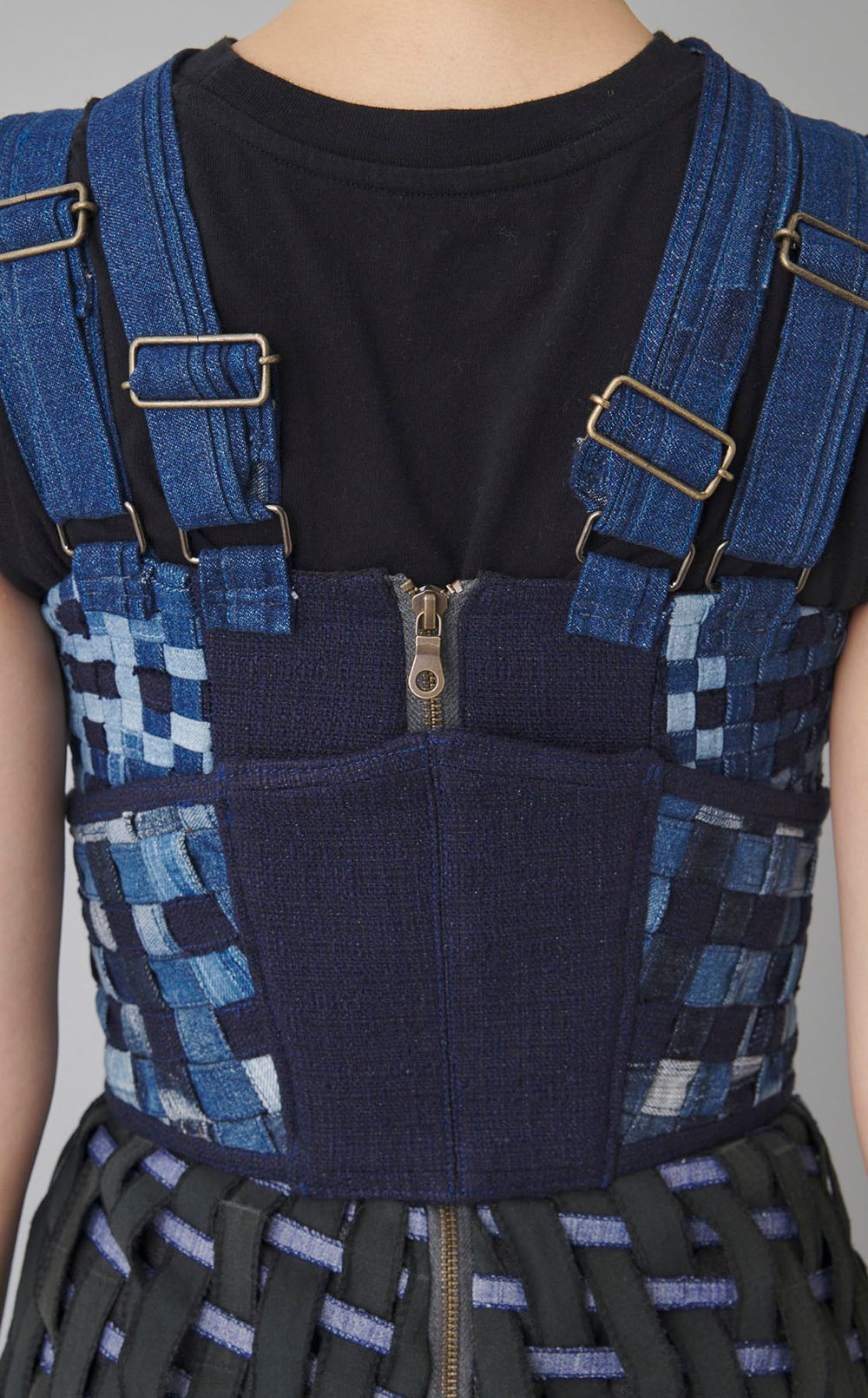 【roop】デニム編みミディドレス、コルセット付き