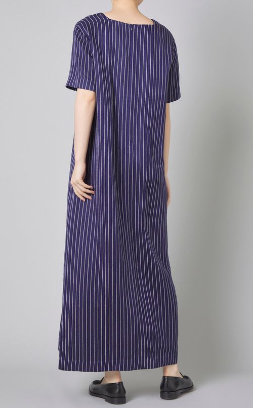 ピンストライプネック切替ロングワンピース