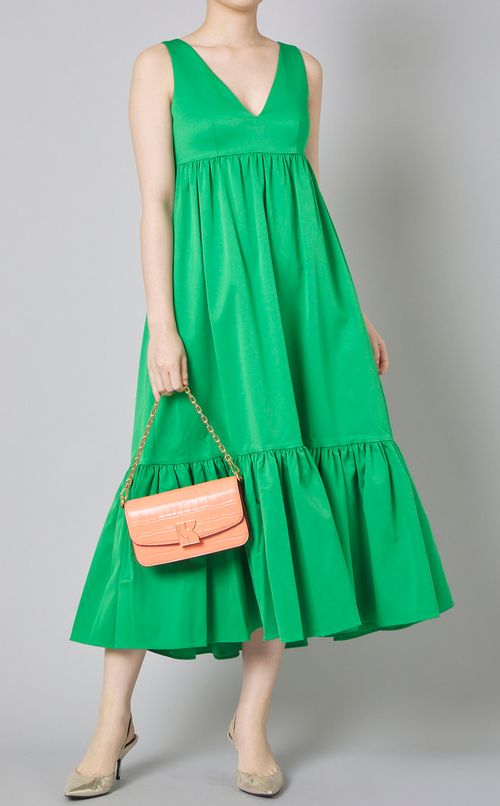 Vネックティアードフレアワンピース