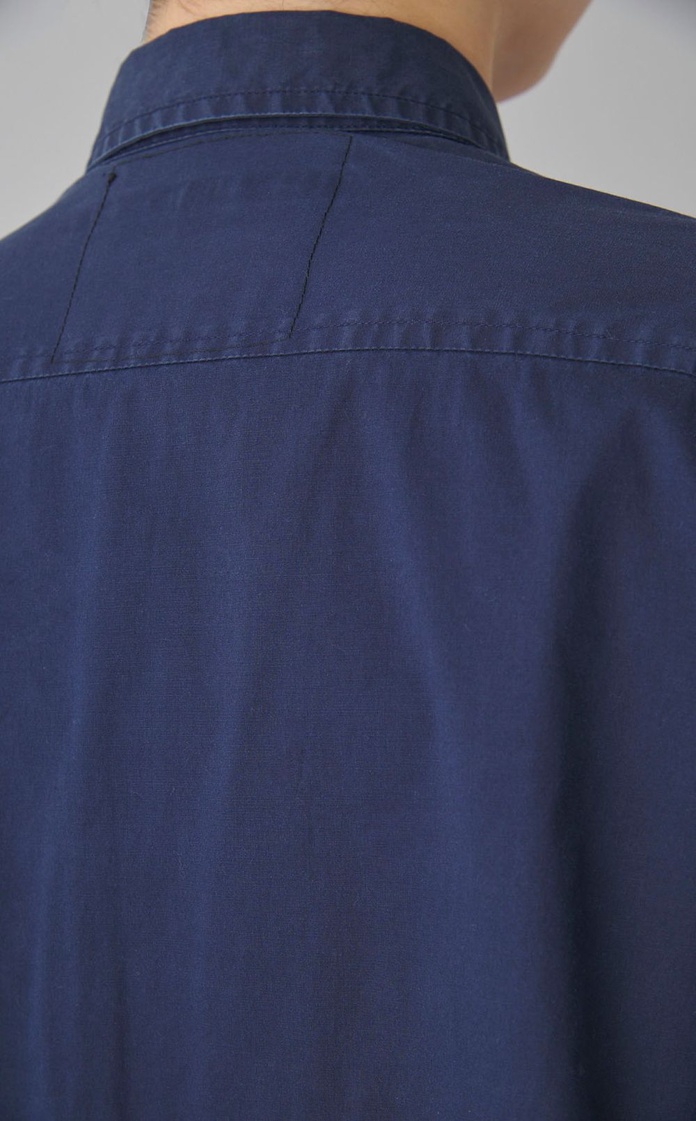 【roop】サイドカットシャツ