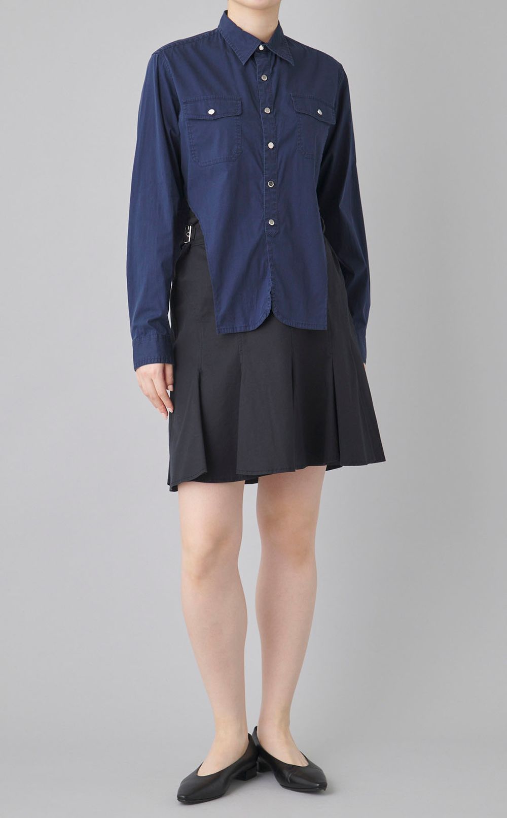 【roop】サイドカットシャツ