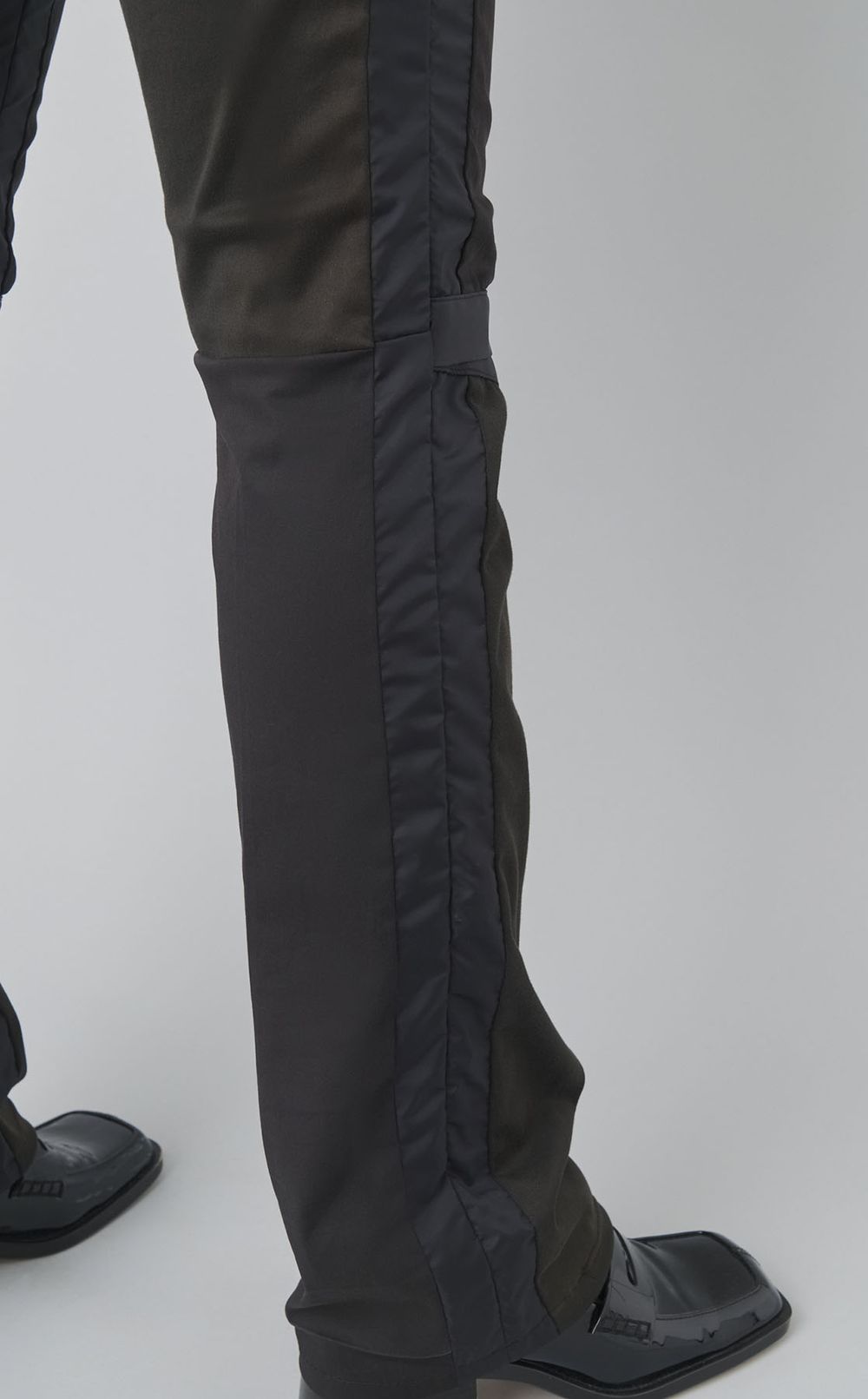 【roop】ナイロン切り替えパンツ